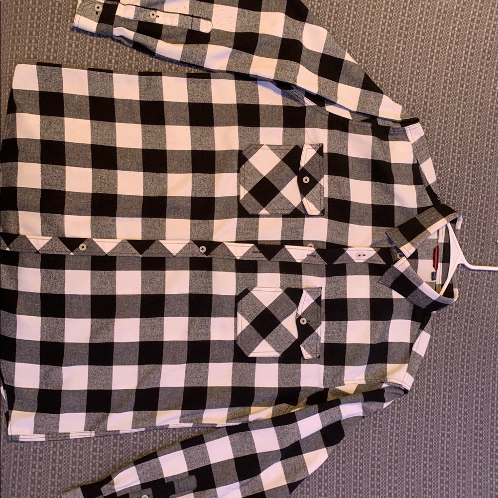 Men’s flannel shirt